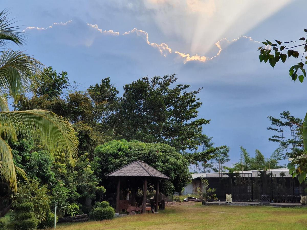 Borobudur Bed & Breakfast 마겔랑 외부 사진