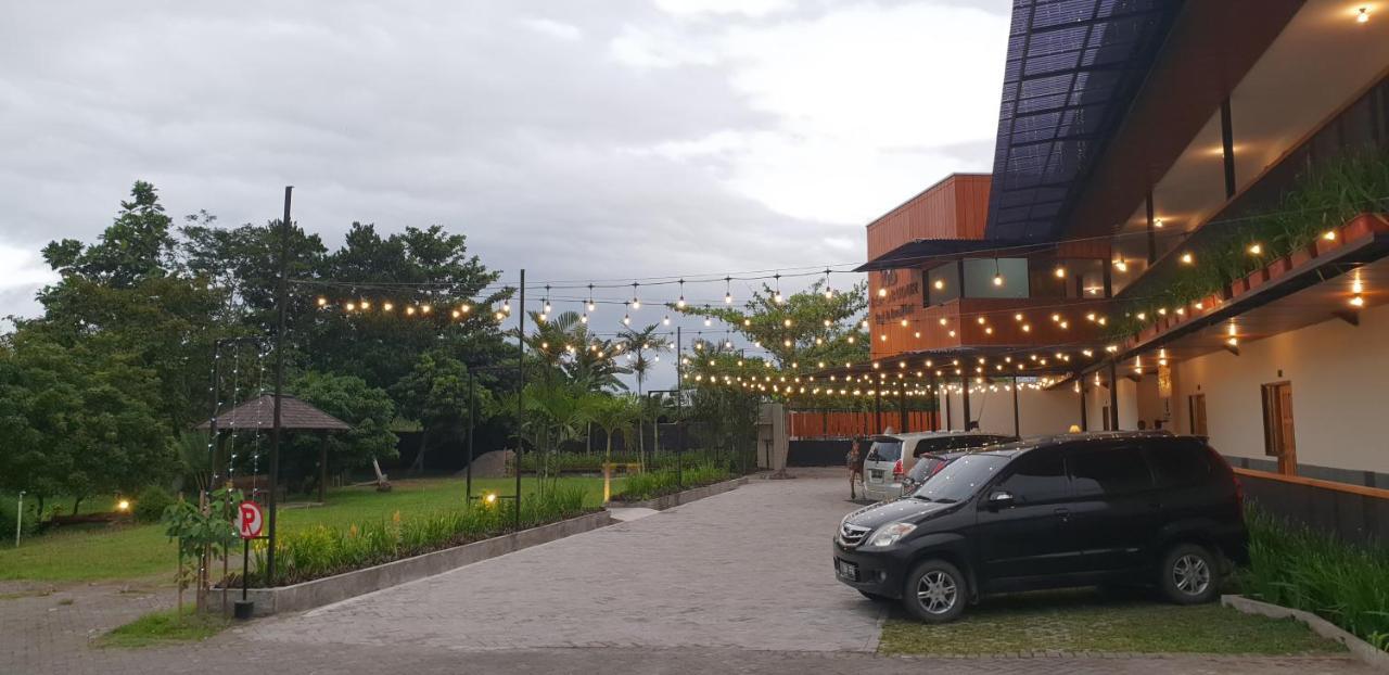Borobudur Bed & Breakfast 마겔랑 외부 사진